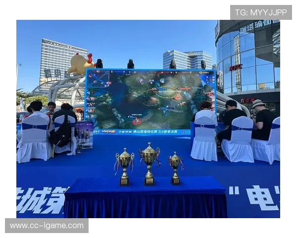 全球顶级电竞赛事激战再燃各路高手齐聚争夺年度荣耀桂冠