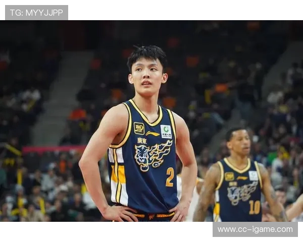 2015年CBA广东队与佛山队精彩对决回顾及赛后分析